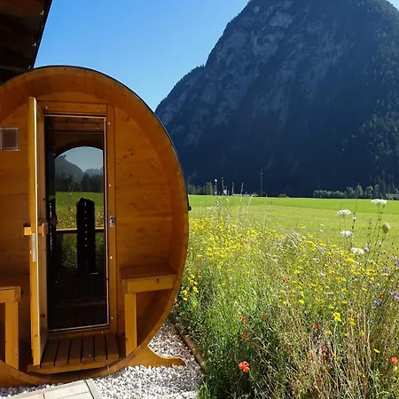 Lehner Schloessl With Whirlpool And Sauna