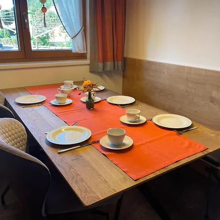 Lehner Schloessl With Whirlpool And Sauna *