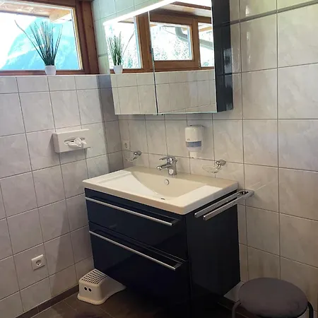 Lehner Schloessl With Whirlpool And Sauna * ליוטאש